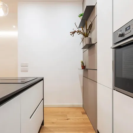 Splendido Trilocale A Milano: Comfort E Stile Milão