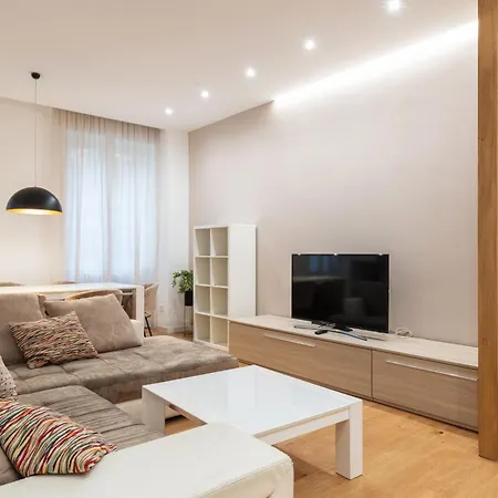 Splendido Trilocale A Milano: Comfort E Stile